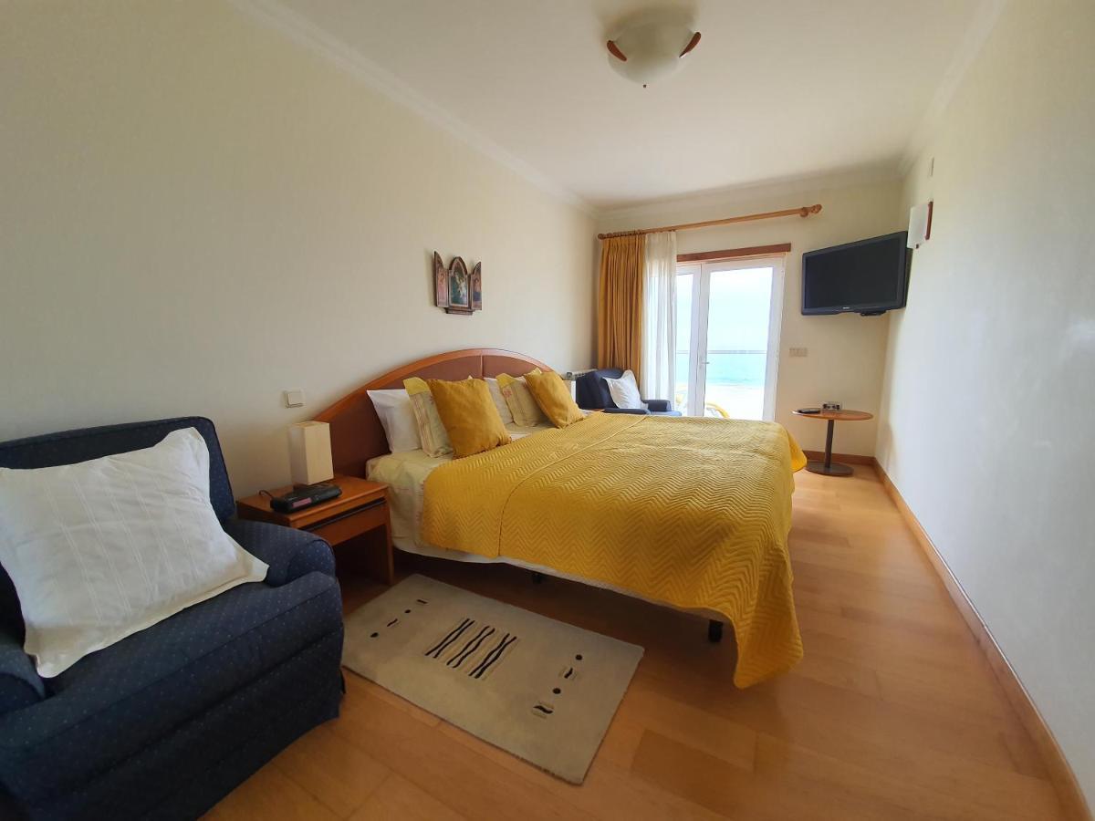 Nazare Apartamento Em Frente Ao Mar Eksteriør billede
