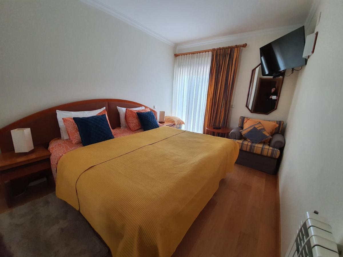 Nazare Apartamento Em Frente Ao Mar Eksteriør billede