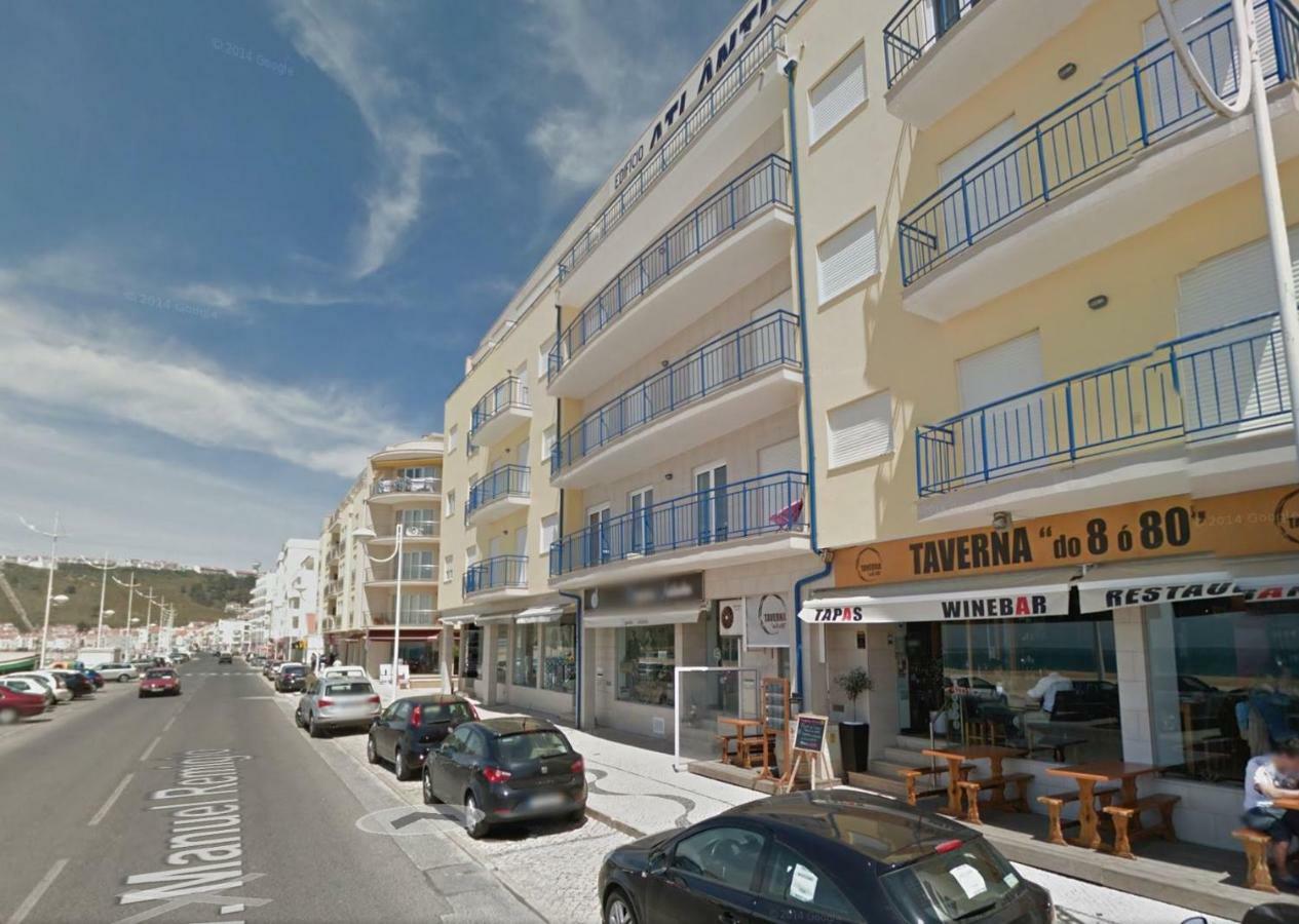 Nazare Apartamento Em Frente Ao Mar Eksteriør billede